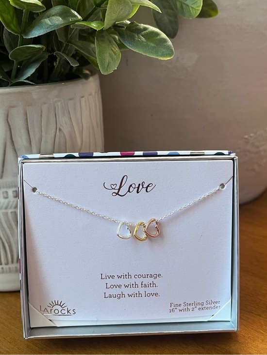 Rocks Jewelry - Sterling Silver Necklace with Three Delicate Hearts in Silver, Gold, Rose Gold